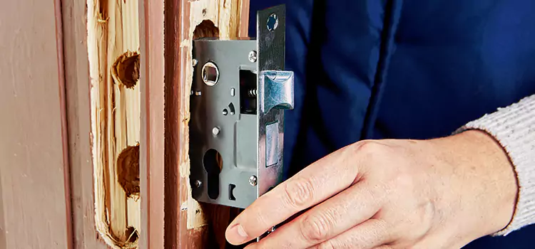 Garage Door Lock Replacement Jeffersonville